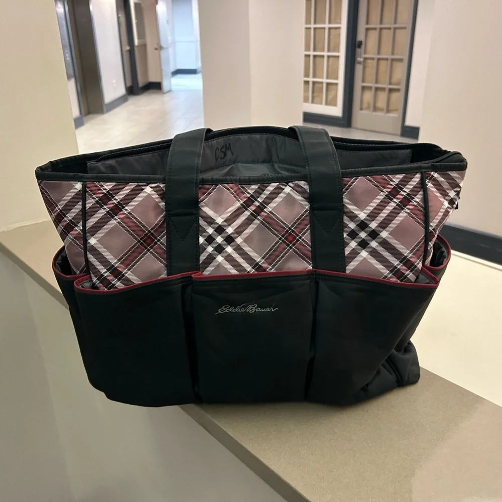 Eddie Bauer Black and Red Duffel Bag with Mesh Panels-like new
